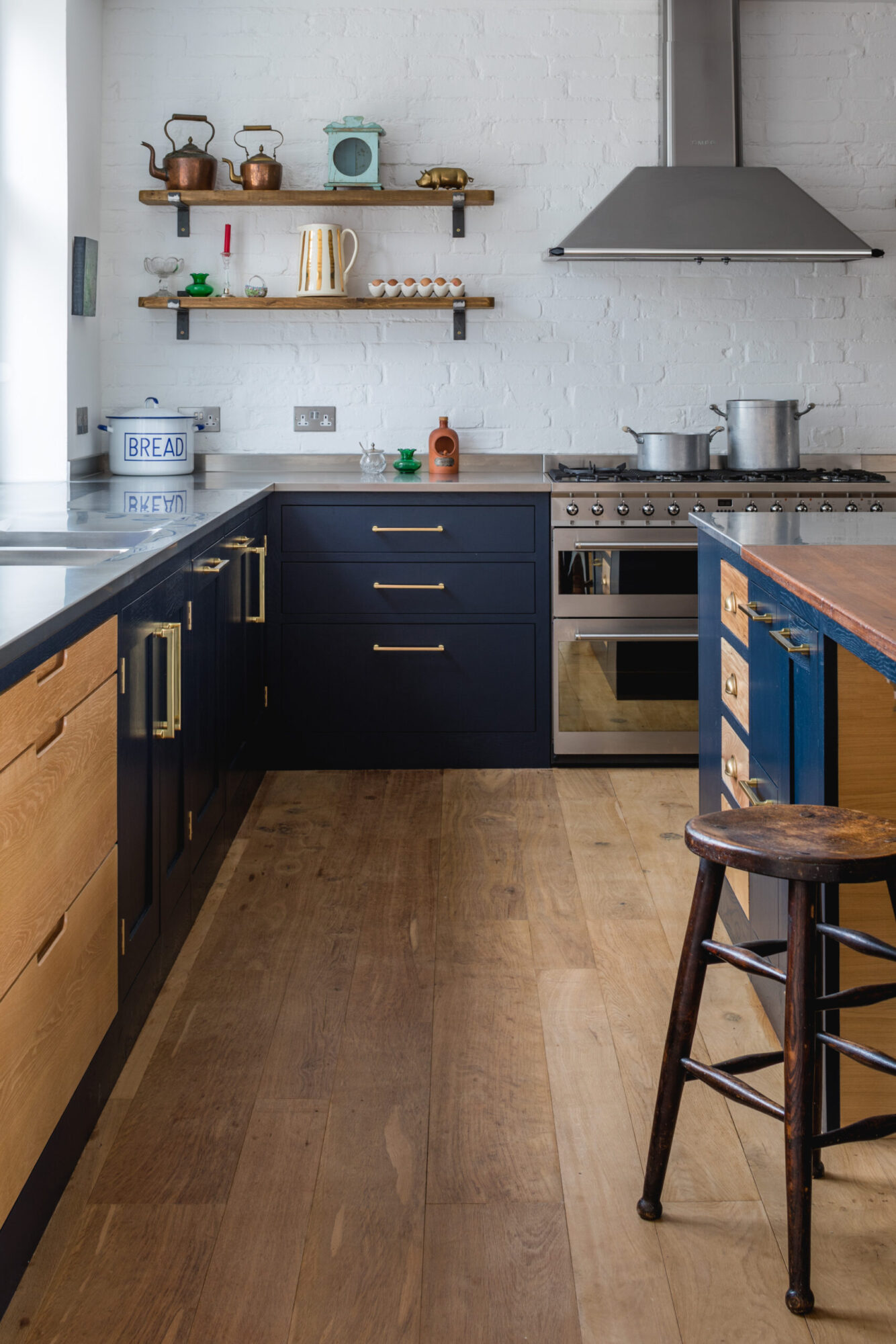 Reclaimed Victorian Oak wood flooring in Eco extension kitchen project