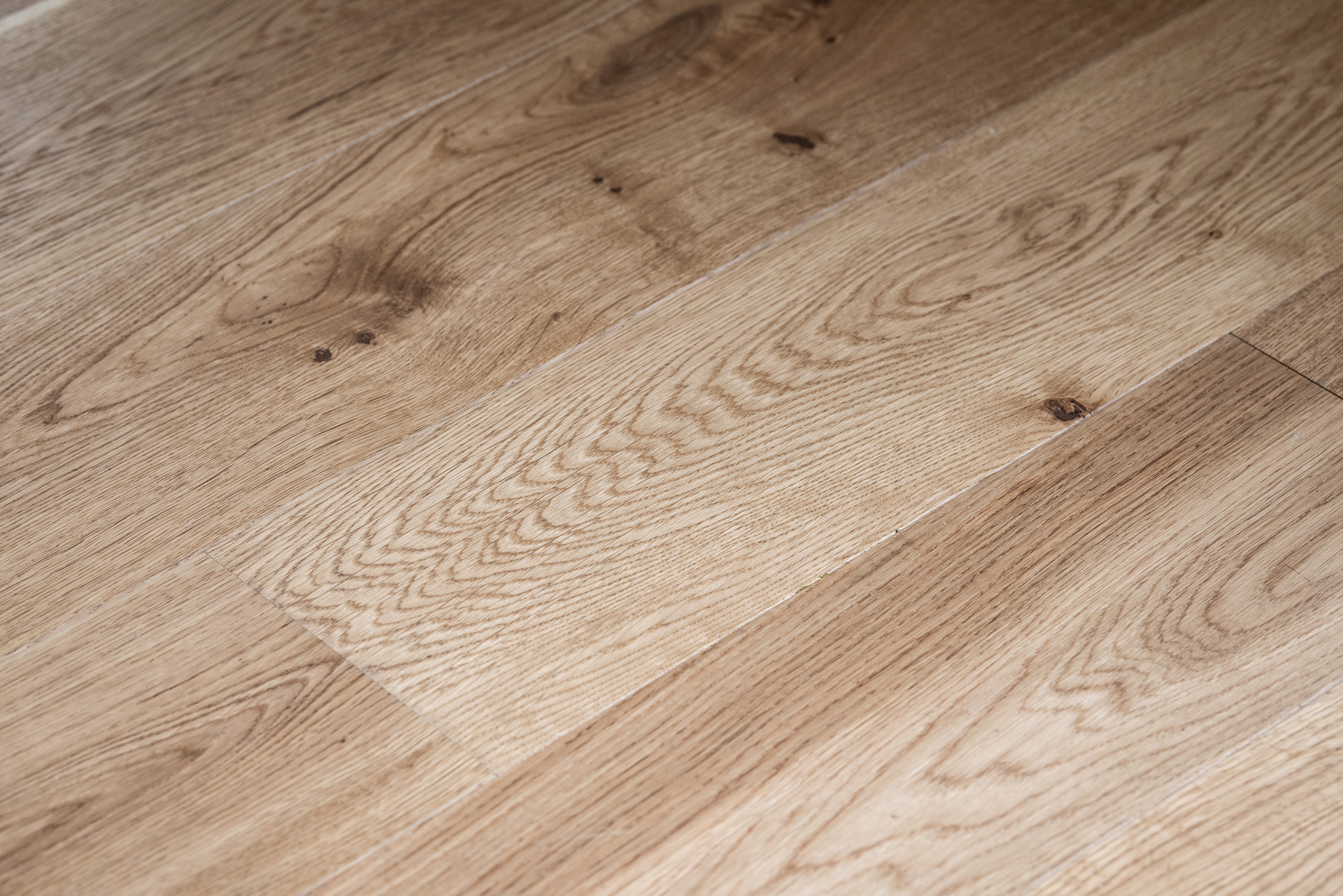 closeup of oak flooring