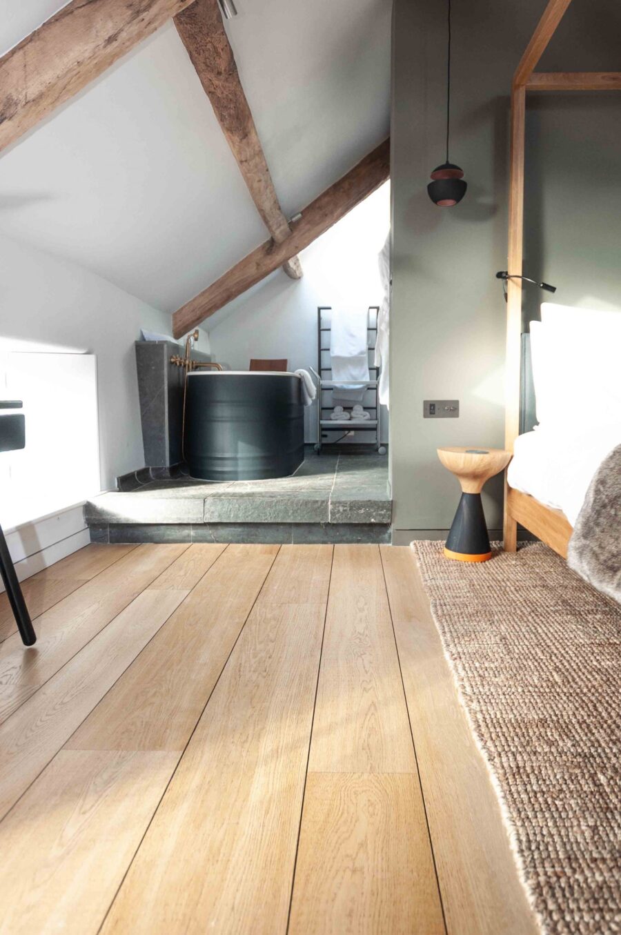 Sawn & Brushed oak flooring with invisible lacquer in converted coach house